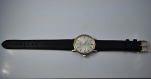Omega Seamaster de ville (4 foto no 5)