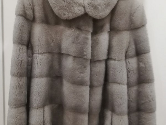 Naaritsa mantel