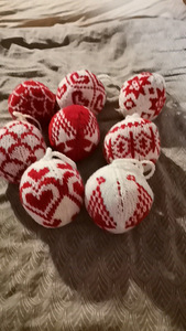 Елочные шары (2 фото из 3)