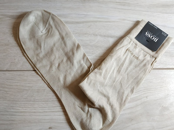 Чоловічі натуральні шкарпетки від Hugo Boss - нові-43-44 р
