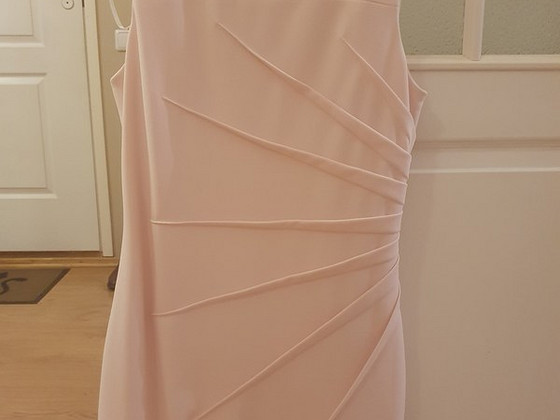 Calvin Klein новое платье s.US 8 (EU40) M