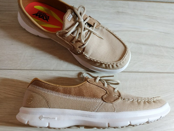 Фирменные качественные кроссовки от Skechers 39 р - Оригинал