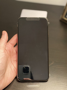iPhone XS Max (1 foto / 2)