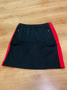 Новая юбка Calvin Klein (1 фото из 1)