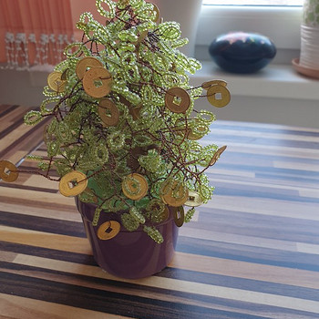 Денежное дерево из бисера