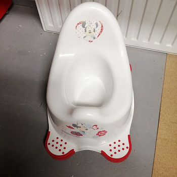 Potid ja WC-istmed lastele