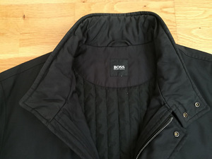 Soliidne must sügisjope (eemaldatav sulevest) "Hugo Boss" XL (1 foto / 10)