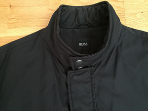 Soliidne must sügisjope (eemaldatav sulevest) "Hugo Boss" XL (4 foto / 10)