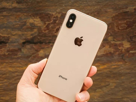 iPhone Xs Max 64 ГБ Золотой
