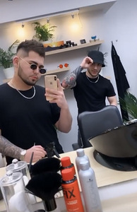 Otsib tööd, (Barber) (5 foto / 5)