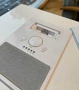 Bernstein ITR10 raadio/muusikakeskus (2 foto / 4)