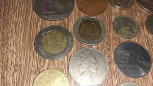 Монеты (1 фото из 3)