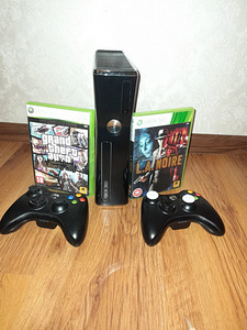 Xbox 360 + 2 juhtkangi ja kaks mängu Gta4, L.a.noire (1 foto / 1)