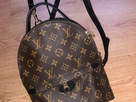 Сумка Louis Vuitton