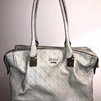 Сумка GUESS