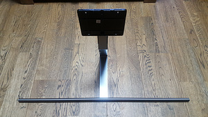 SAMSUNG QLED QE65Q7/8 ТВ ножка (1 фото из 3)