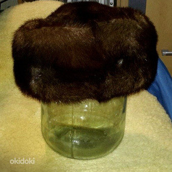 Норковая шапка.