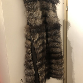 Loodusliku karusnaha vest