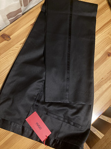 Hugo Boss meeste püksid US 38R uued (7 foto / 9)