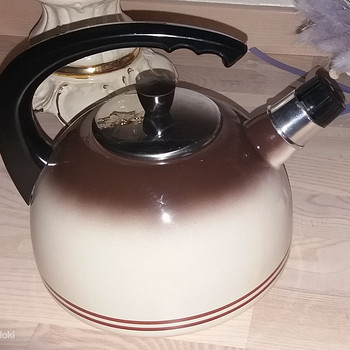Чайник со свистком