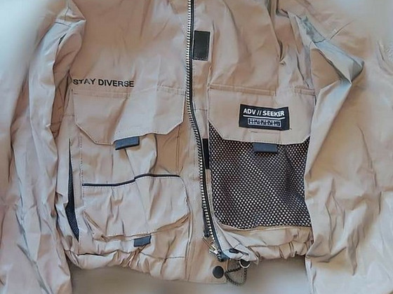 Bershka helkurjope