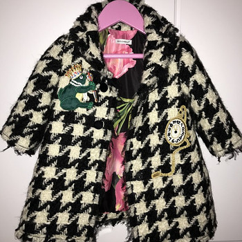 Dolce Gabbana mantel