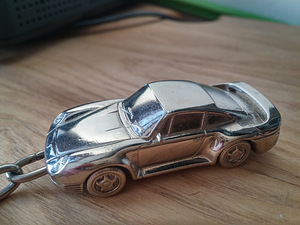 Porsche 959 Burago, Made In Italy, 1/87, Metal võtmehoidja (2 foto / 2)