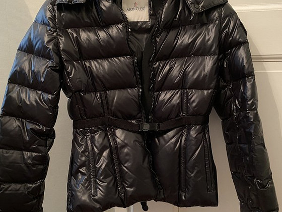 Moncler куртка