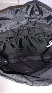 "Eastpak" hall täpp-seljakott (3 foto / 5)
