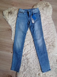 UUED Originaal CALVIN KLEIN TEKSAD W26L32 (2 foto / 3)