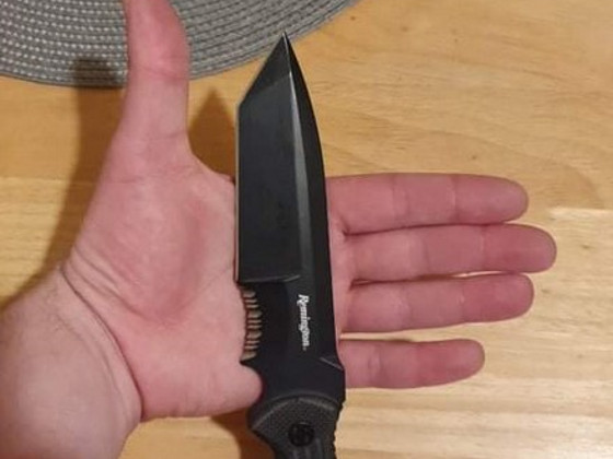 Нож "охотник", Remington. Italy.