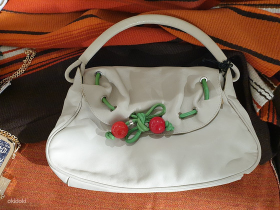 Moschino käekott