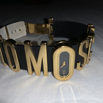Moschino часы оригинальные