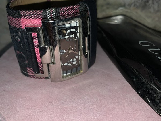 Guess наручные часы