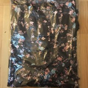 НОВИНКА! Халат Victoria’s Secret Flounce Robe (3 фото из 3)