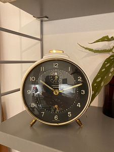 Junghans Bivox (1 nuotrauka iš 2)