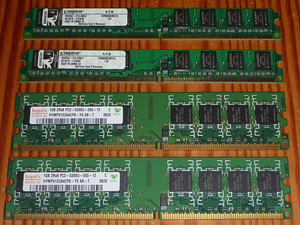 DDR2 1GB (1 foto / 4)