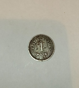 Продам монеты (2 фото из 10)