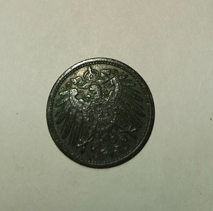 Продам монеты (5 фото из 10)