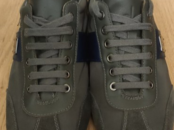 Tossud Calvin Klein.s.40.