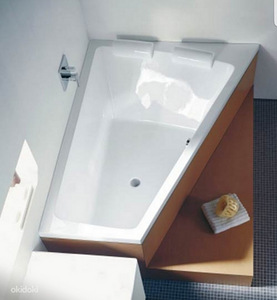Ванна Duravit 1800x1400 (1 фото из 2)
