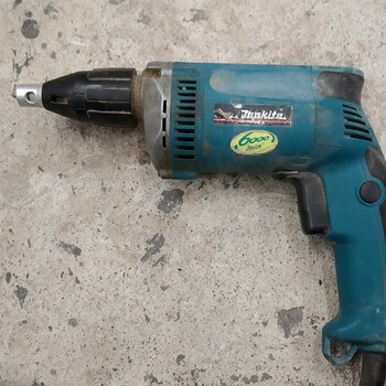 Makita