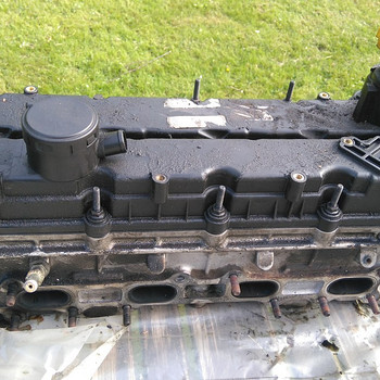Grand Voyager V RT 2.8 crd plokikaan