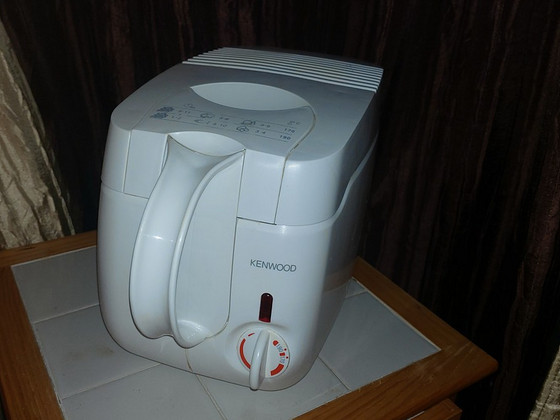 Маленькая фритюрница Kenwood