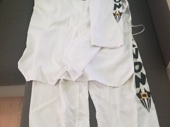 Taekwondo riietus