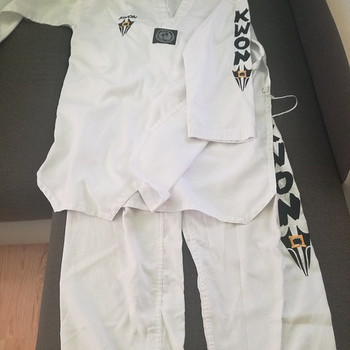 Taekwondo riietus