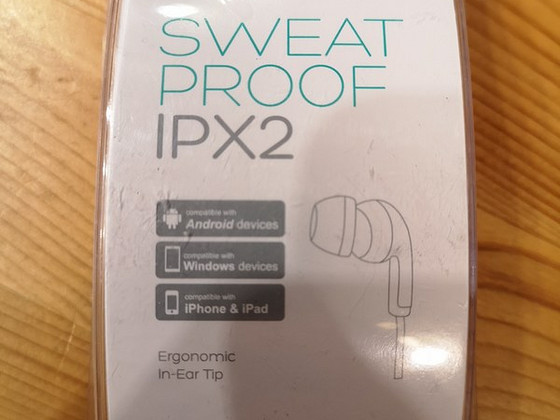 Наушники с защитой от пота Fiesta IPX2