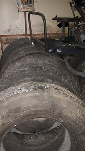 Bussifirma müüb varuosade ladu (3 foto / 10)