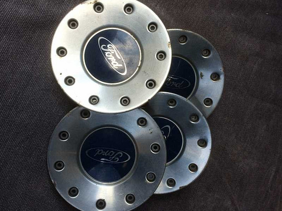 Колпачки в ступицу дисков FORD (комплект 4 шт.)