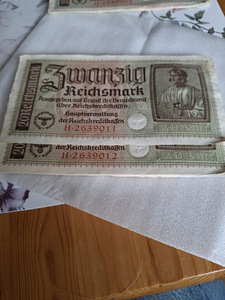 Рейхсмарки (2 фото из 3)